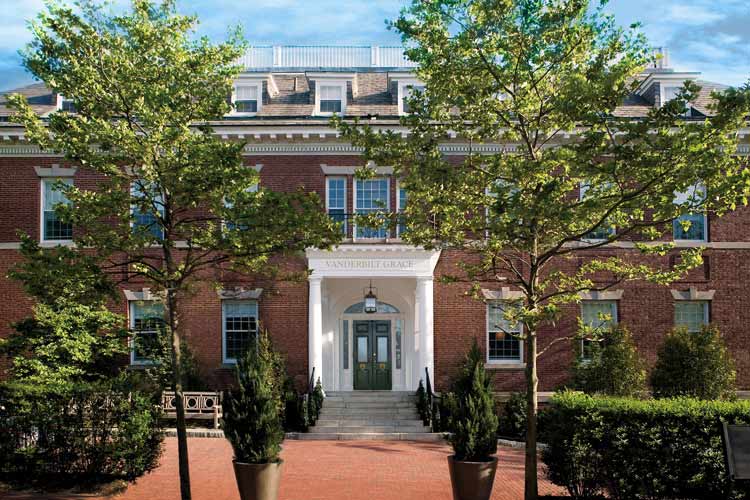 Top 10 Hotels in Newport, Rhode Island - Embracing History and Coastal Luxury